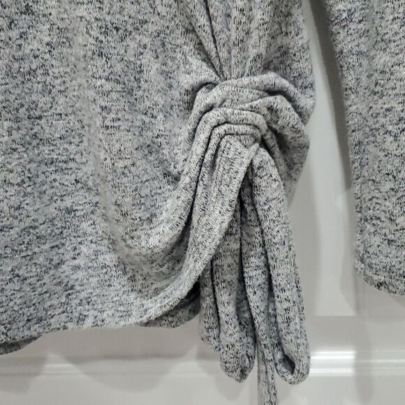 Thyme + Honey Women's Cozy Side Hem Tie Long Sleeve Pullover Sweater  Grey Large - Picture 3 of 5